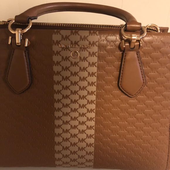 Beautiful Michael Kors Marilyn Logo Medium Satchel in Chestnut - Picture 6 of 9